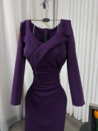 فستان سهرة موف غامق طويل بأزرار جانبية | فساتين هل...