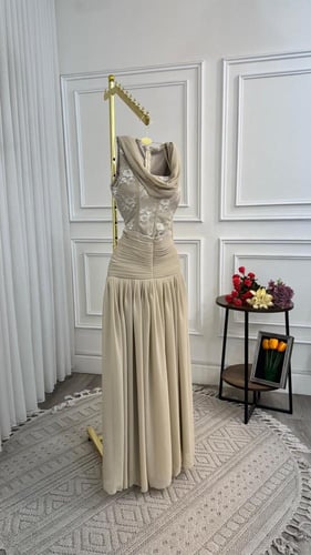 فستان دانتيل السحر – Lace Enchant