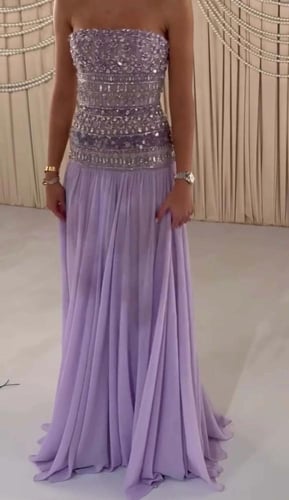 فستان لافندر إيليت – Lavender Élégance Dress