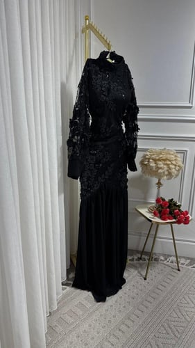 فستان سهرة أسود ملكي بتطريز فاخر – Black Royal Emb...
