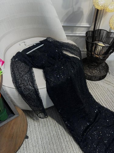 فستان غريس المطرز – Grace Embellished Dress