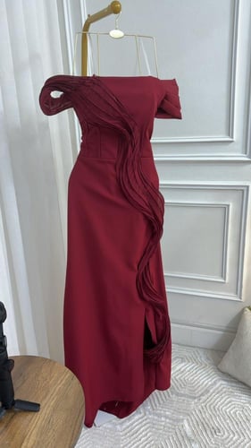 فستان لمسة الملوك – Royal Grace Dress