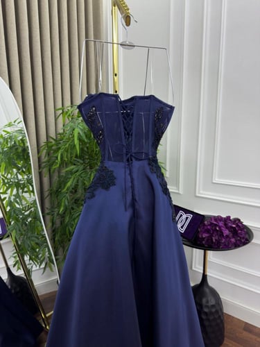 فستان ليالي الكحلي – Layali Navy Dress