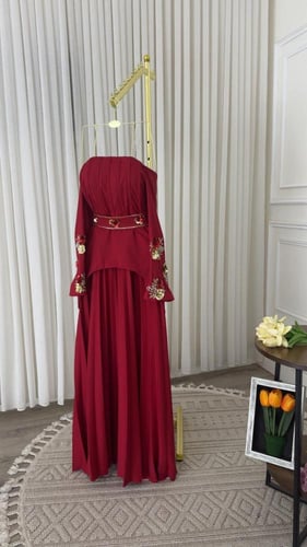 Burgundy Elegance | فستان سهرة خمري بتطريز ورد فاخ...