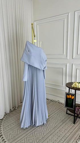 فستان Serenity Flow – نعومة الأمومة وأناقة المناسب...