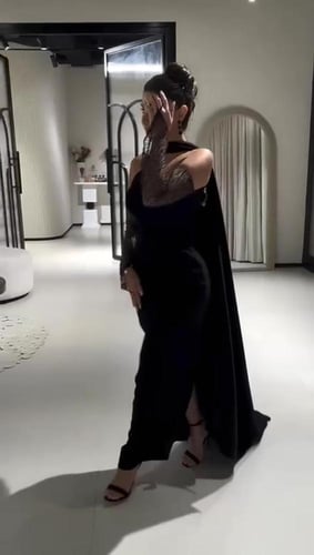 فستان الخامه: لكرا استرتش + شيفون جورجيت + ترتر