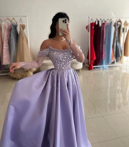 Lavender Bloom – فستان لافندر ملكي بخامة ميكادو وت...