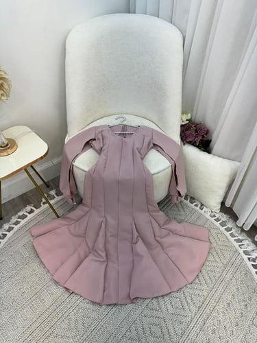 فستان 3الوان (احمر ابيض زهري ) الخامه /: باربي -كس...