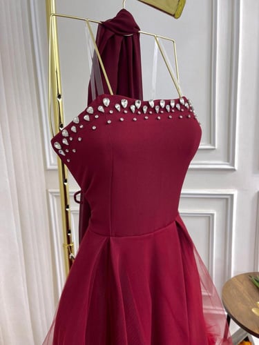 فستان سهرة خمري بترتر كريستالي وتل منفوش – Burgund...