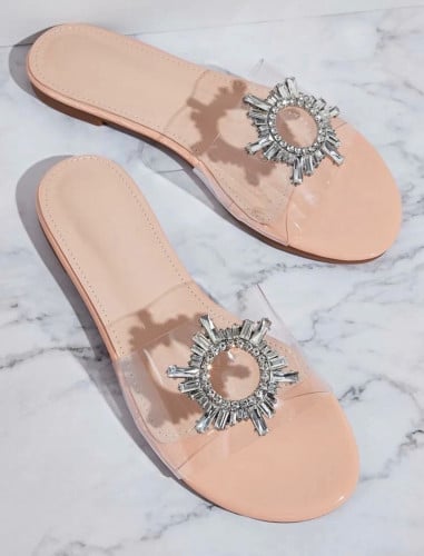 حذاء مزخرف بحجر الراين شفاف