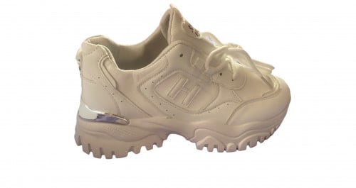 جزمه ابيض رياضي