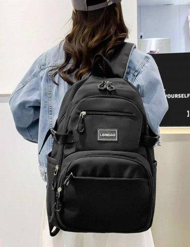 حقيبة ظهر اسود