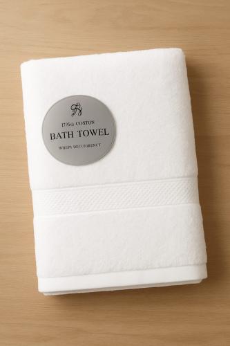 منشفة حمام قطنية فاخرة 100% بيضاء – امتصاص عالٍ 76...