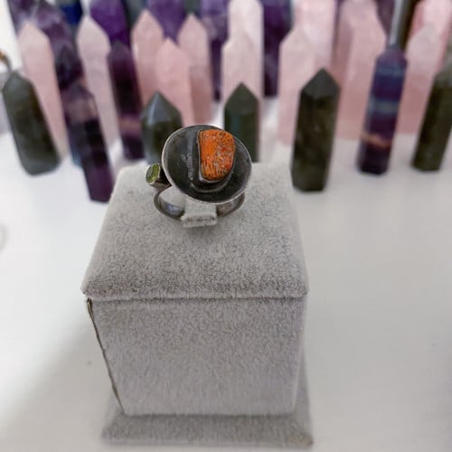 خاتم من الفضه بمرجان و زبرجد