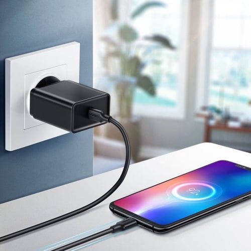 سلك شاحن يوجرين USB-C إلى USB-C بطول 1 م - أسود