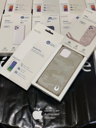 Moshi case + free Moshi screen protector