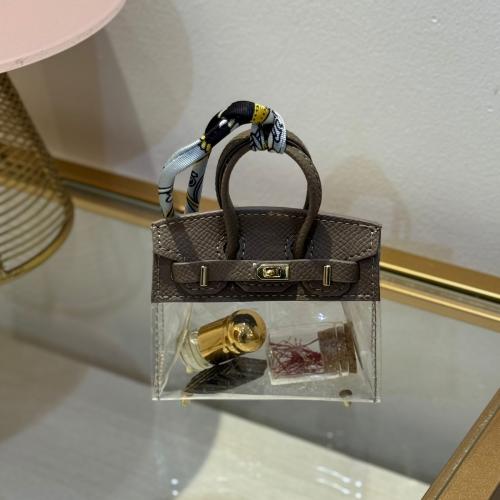 توزيعة شنطة “ رمادي "