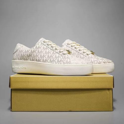 شوز مايكل كروس