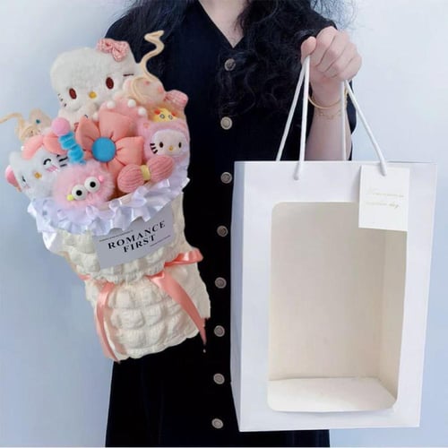 باقة هيلو كيتي مع الكيس