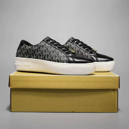 شوز مايكل كروس