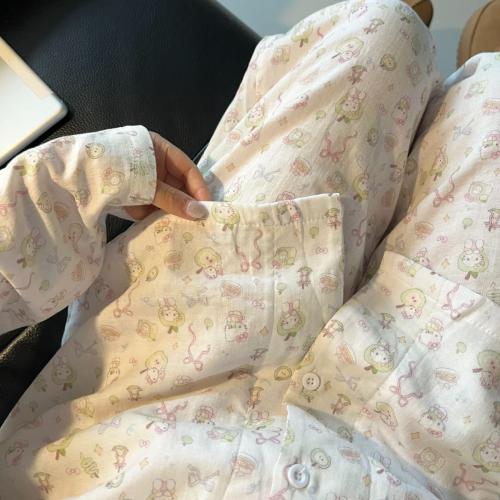 بجامة هيلو كيتي