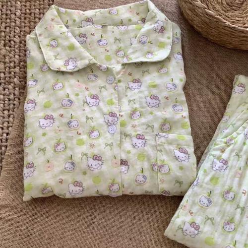 بجامة هيلو كيتي