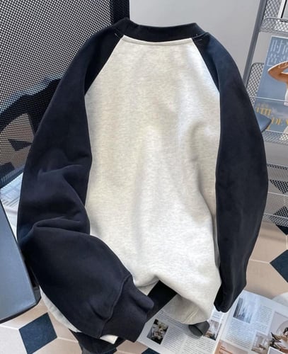 بلوفر هيلو كيتي