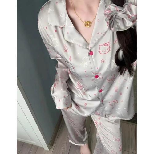 بجامة هيلو كيتي
