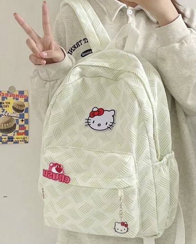 شنطة ظهر هيلو كيتي