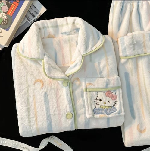 بجامة هيلو كيتي