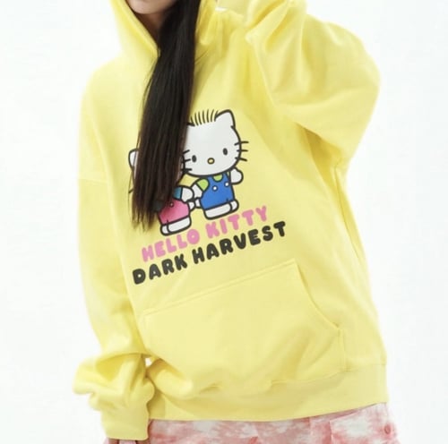 بلوفر هيلو كيتي