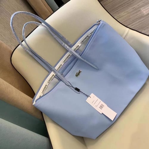 شنطة لاكوست