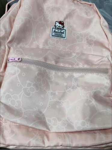 شنطة هيلو كيتي