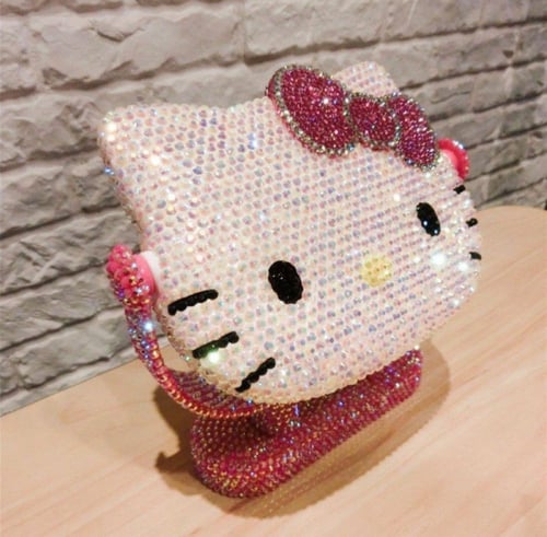 مرآة هيلو كيتي