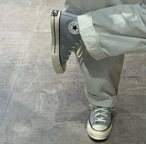 كونفرس رمادي