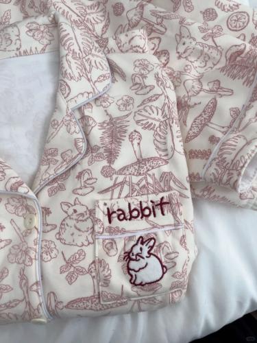 بجامة هيلو كيتي