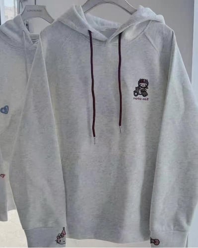 بلوفر هيلو كيتي