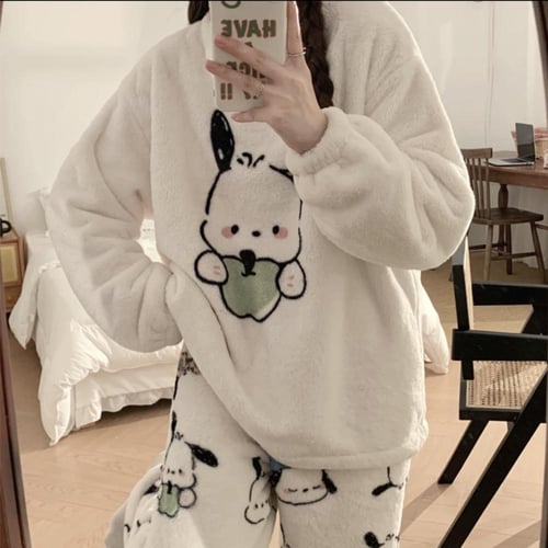 بجامة هيلو كيتي