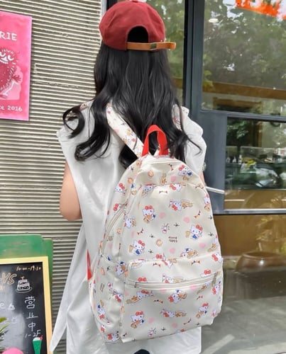 شنطة ظهر هيلو كيتي