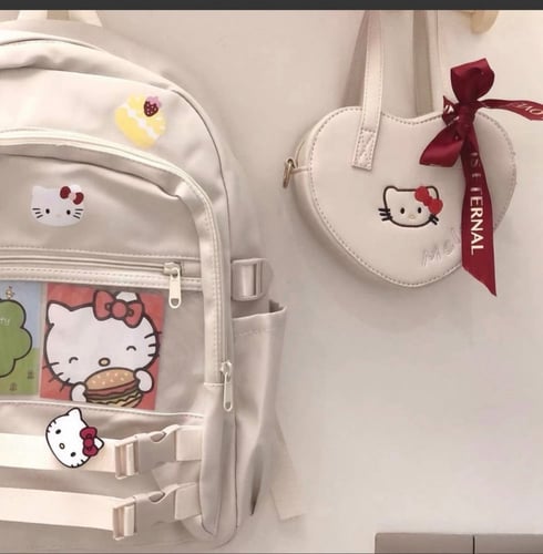 شنطة hello kitty