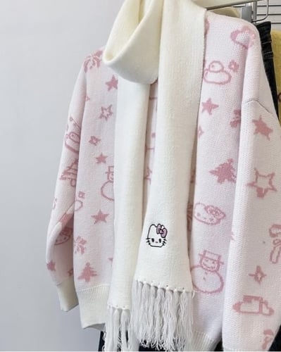 بلوفر هيلو كيتي مع الوشاح
