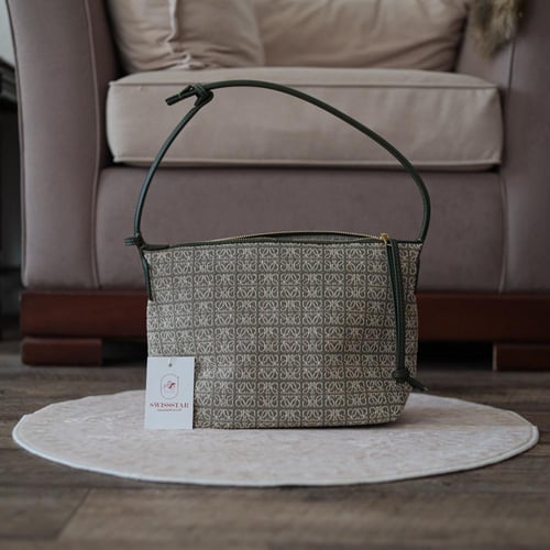 لويفي كيوب وسط L121