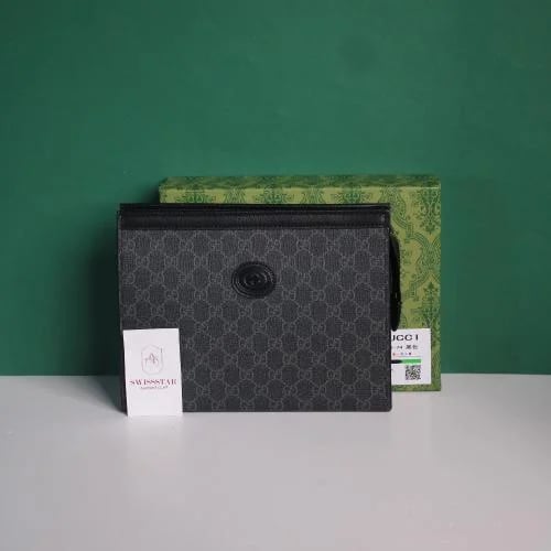 Gucci Monogram Pouch GU78