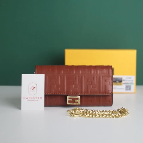 شنطة فندي باجيت F133