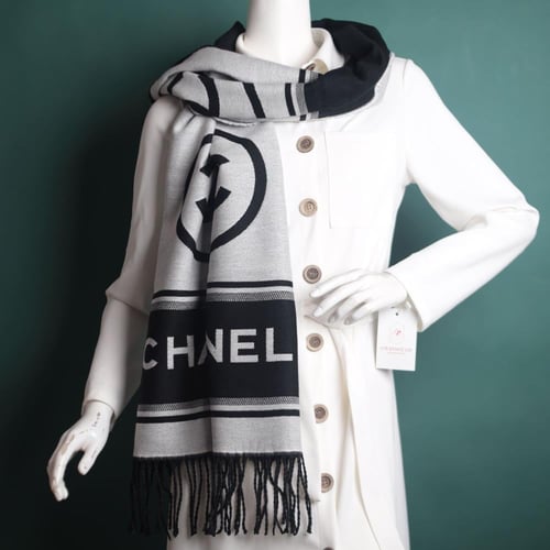 شال شانيل C110