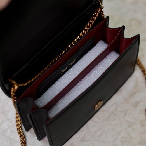 روبيرتو كفالي مونوجرام سنيك كروس K103