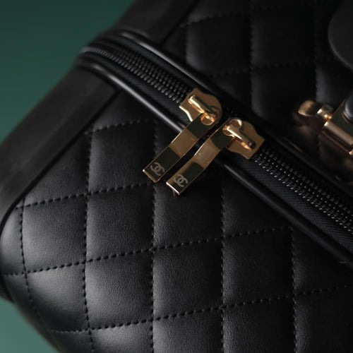 شنطة سفر شانيل C200