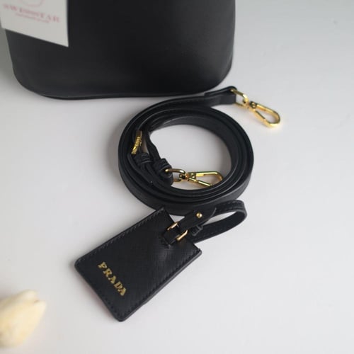 برادا بانير صغير B106