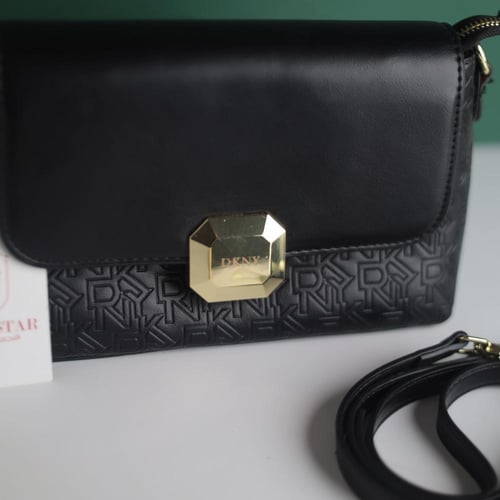 شنطة دكني نسائي D105