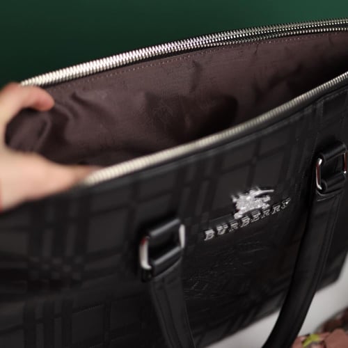 شنطة لاابتوب بربري BR8